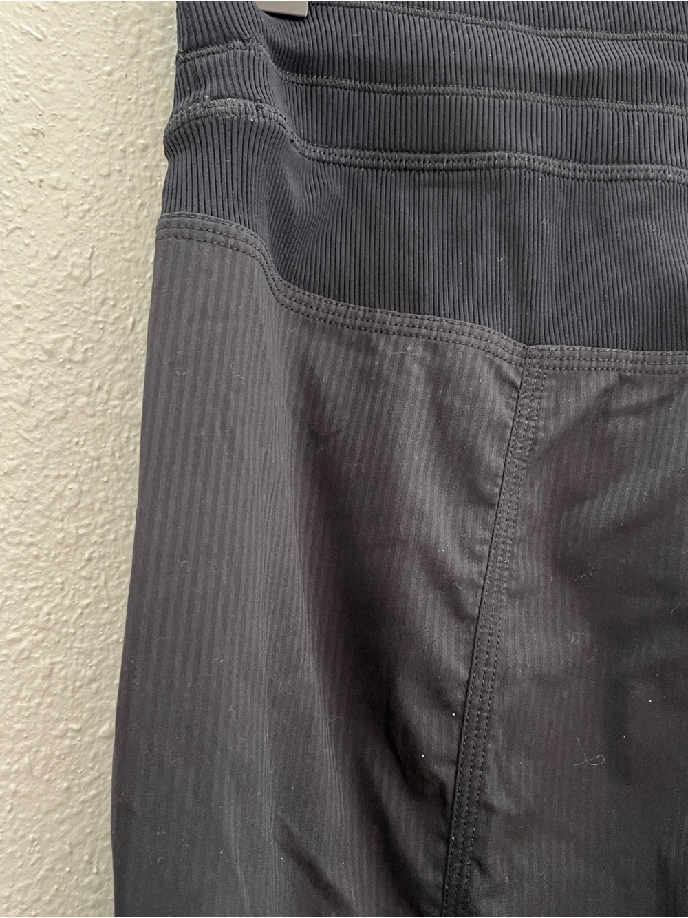 $118 Lululemon Dance Studio Mid-Rise Full Length Pants in Black Size 4 - Picture 7 of 11